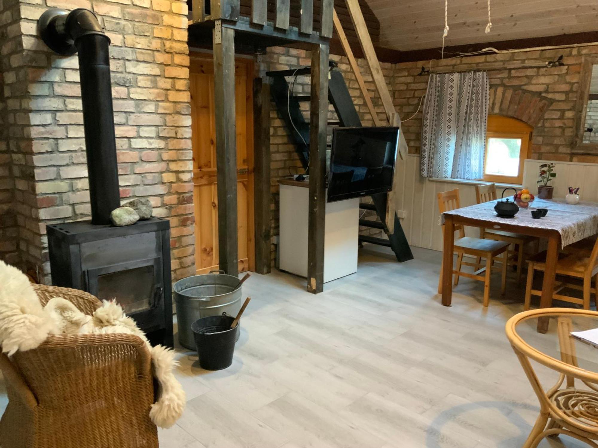Dworek Swidwie, Gorny Apartament & Harcowka Tanowo Eksteriør bilde